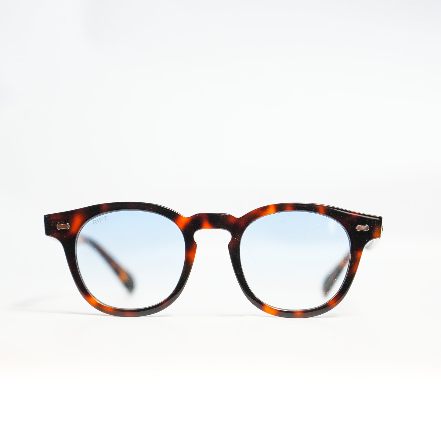 TULUM | TORTOISE  WHITE & BLUE