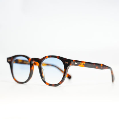 TULUM | TORTOISE  WHITE & BLUE